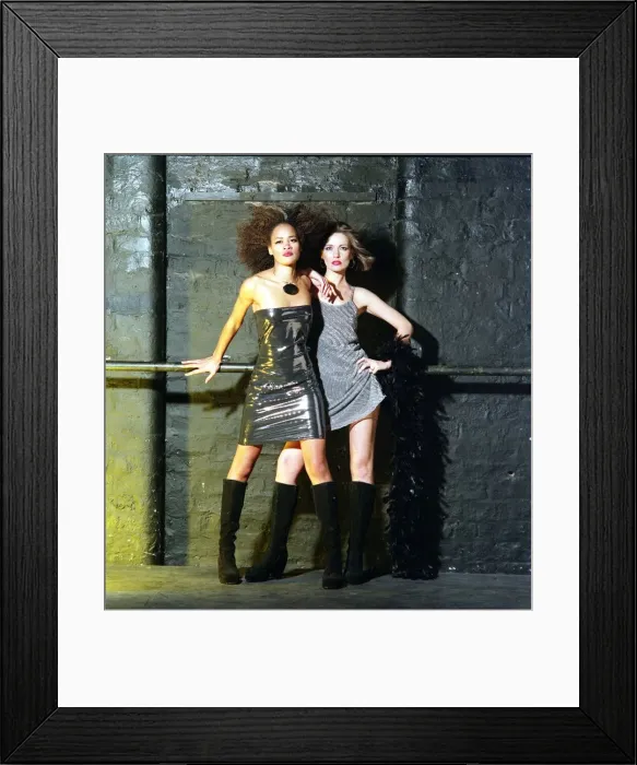 Framed Print : 70s GLAM CHICKS FASHION Framed Print : 70s GLAM CHICKS FASHION