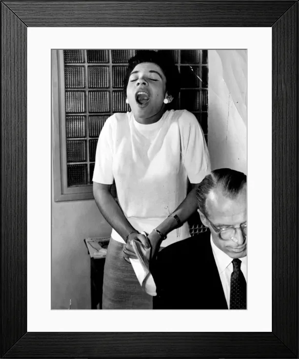 Framed Print : Shirley Bassey, the 19 year old torch singer from Tiger Bay Framed Print : Shirley Bassey, the 19 year old torch singer from Tiger Bay
