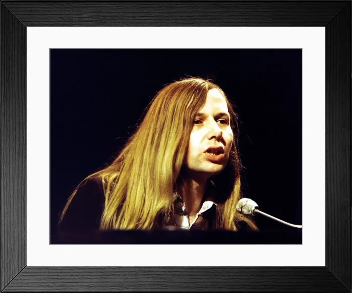 Framed Print : Clifford T Ward - Pop Star seen here in rehearsals at the Coventry studios of Top Framed Print : Clifford T Ward - Pop Star seen here in rehearsals at the Coventry studios of Top