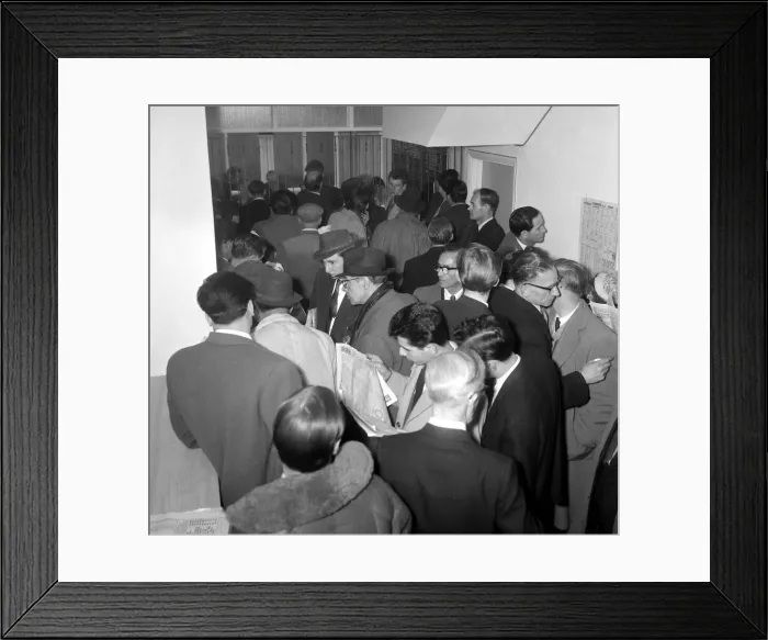 Framed Print : A crowded betting shop in Soho, packed with punters queuing to make bets May 1961