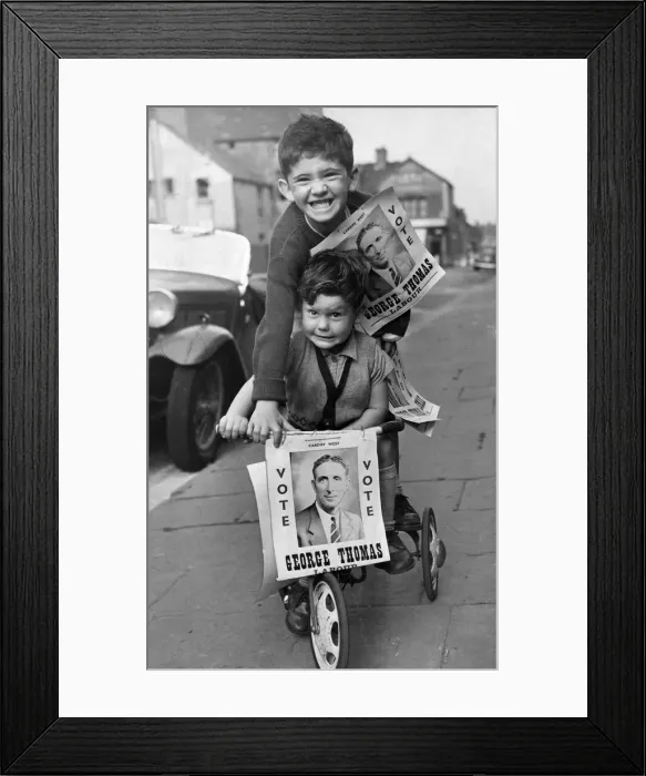 Framed Print : Young Supporters for George Thomas, the Labour Candidate for Cardiff West