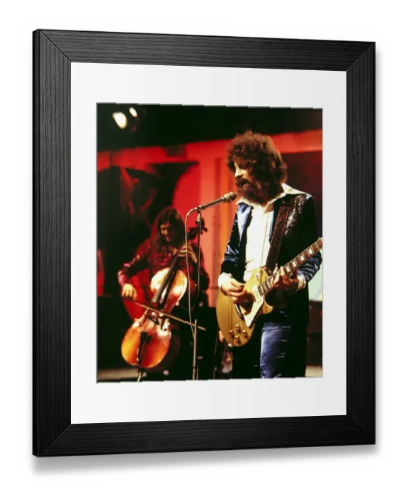 Framed Print : Electric Light Orchestra - Pop Group seen here in rehearsals at the Coventry Framed Print : Electric Light Orchestra - Pop Group seen here in rehearsals at the Coventry