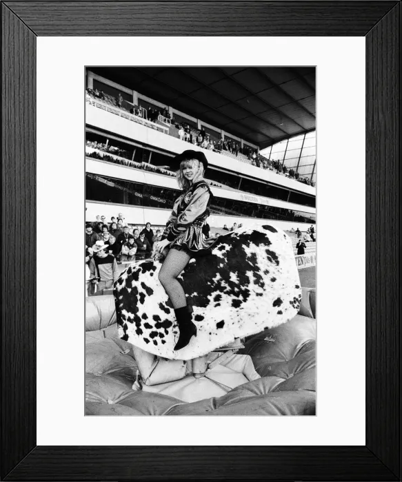 Framed Print : Tottenham Hotspur v Ipswich Town league match at White Hart Lane January 1984