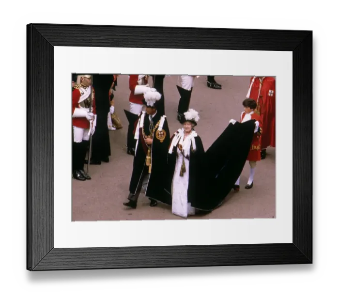 Framed Print : Queen Mother in garter procession at Windsor June 1982