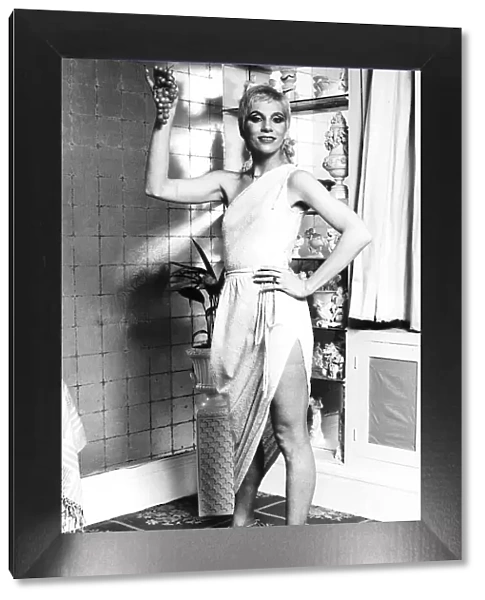 Angie Bowie, Model Modelling clothes in a free fashion show to help raise funds
