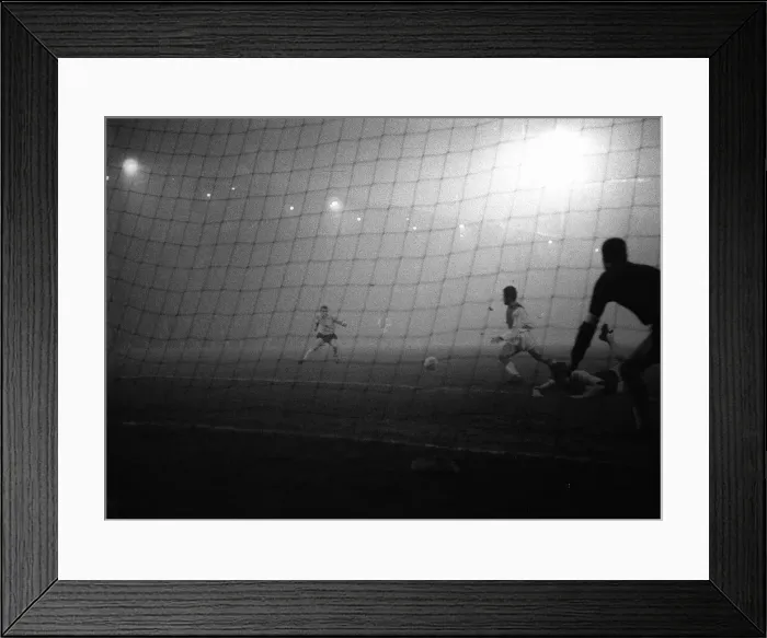 Framed Print : European Cup Second Round Second Leg match at Anfield. Liverpool 2 v Ajax 2