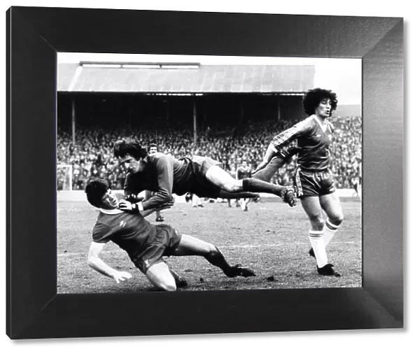 Ray Clemence Liverpool clashes with Emlyn Hughes March 1979 during the Chelsea v