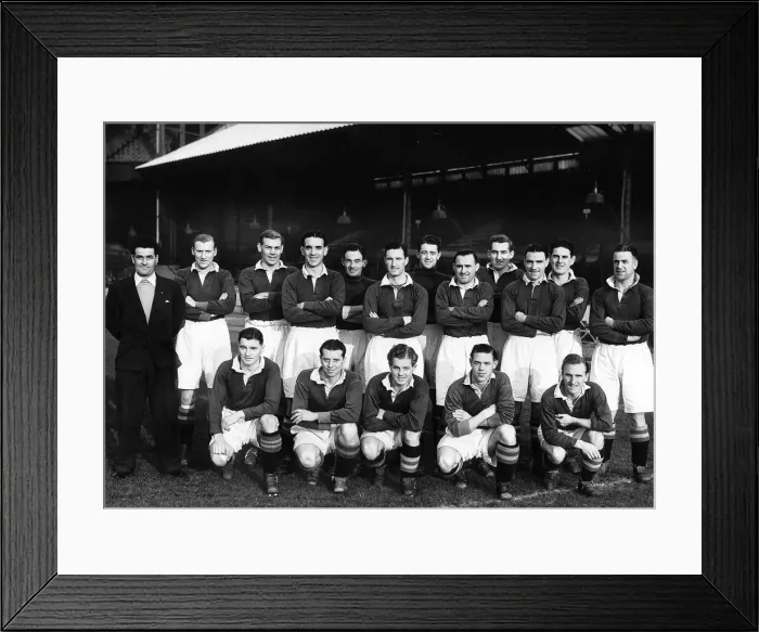Framed Print : Chelsea FC 1951 Left to Right Standing: Williams, Mitchell, Hughes Framed Print : Chelsea FC 1951 Left to Right Standing: Williams, Mitchell, Hughes