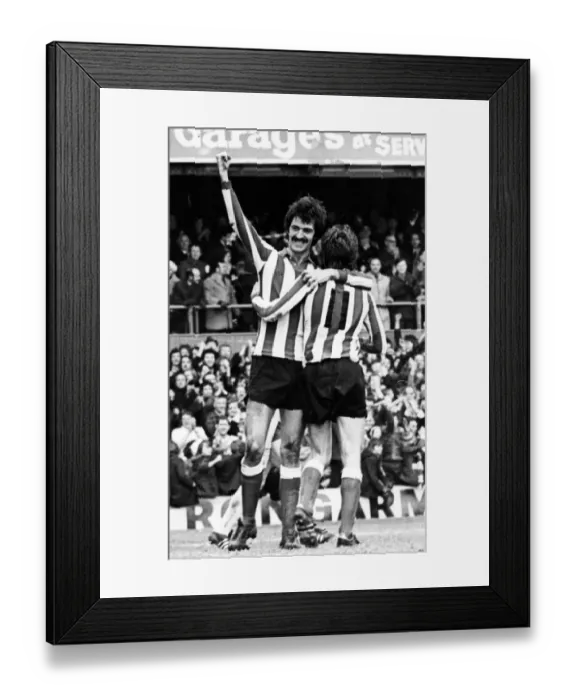 Framed Print : Sunderland Associated Football Club - Action from Sunderland v Southampton 27 March 1976 Framed Print : Sunderland Associated Football Club - Action from Sunderland v Southampton 27 March 1976