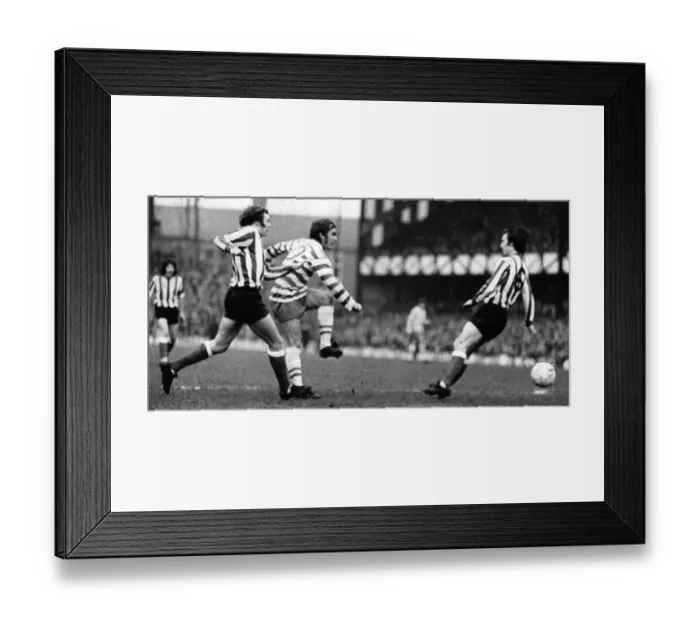 Framed Print : Sunderland Associated Football Club - FA Cup 4th round against Reading 3 February 1973