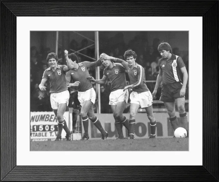 Framed Print : Sunderland Associated Football Club - Action from Sunderland v Luton Town 25 November