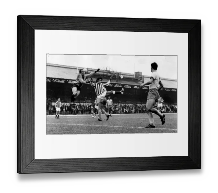 Framed Print : Sunderland Associated Football Club - Action from Sunderland v Eintracht 5 August 1970