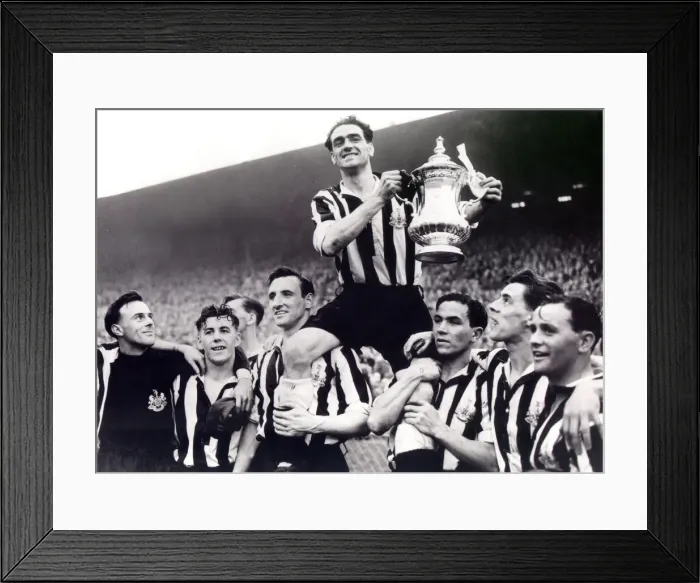 Framed Print : FA Cup Final 1952. Newcastle United vs Arsenal. 3rd May 1952 Framed Print : FA Cup Final 1952. Newcastle United vs Arsenal. 3rd May 1952