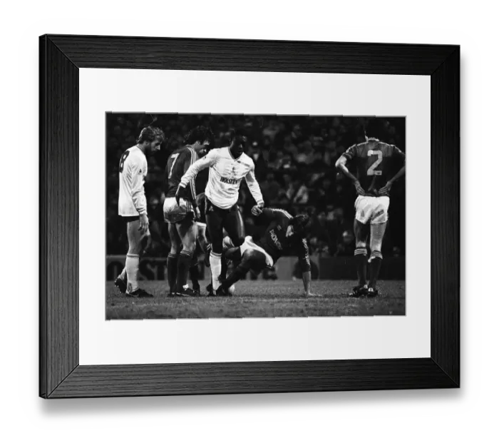Framed Print : Tottenham Hotspur v Ipswich Town league match at White Hart Lane January 1984