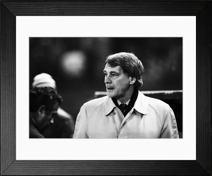 Framed Print : European Championships Qualifying match in Belgrade. Yugoslavia 1 v England 4 Framed Print : European Championships Qualifying match in Belgrade. Yugoslavia 1 v England 4
