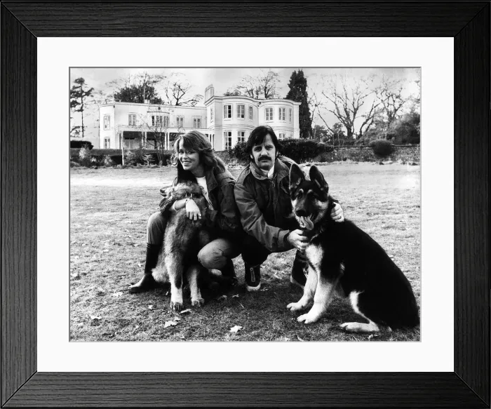Framed Print : Former drummer with The Beatles Ringo Starr with wife Barbara Starr Framed Print : Former drummer with The Beatles Ringo Starr with wife Barbara Starr