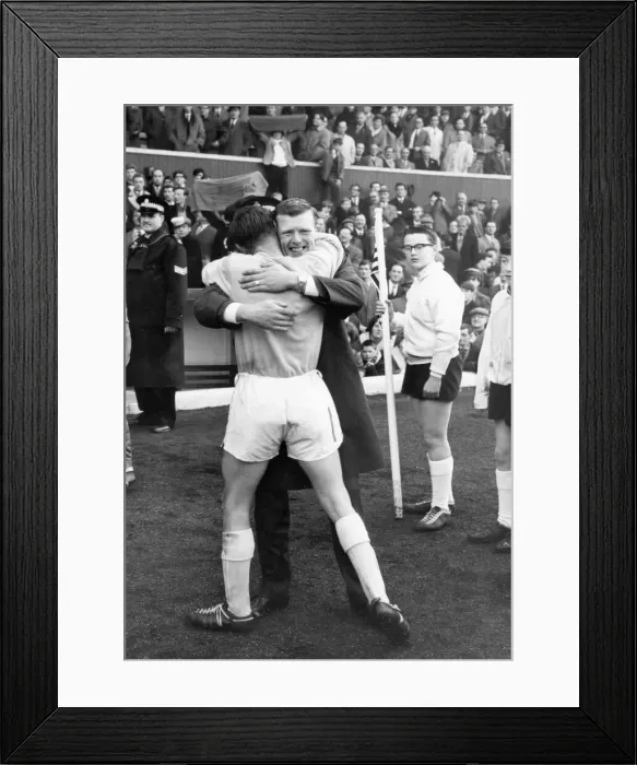 Framed Print : Celtic v. Rangers Ronnie Simpson and John Fallon hug each other after the 2-1 Framed Print : Celtic v. Rangers Ronnie Simpson and John Fallon hug each other after the 2-1
