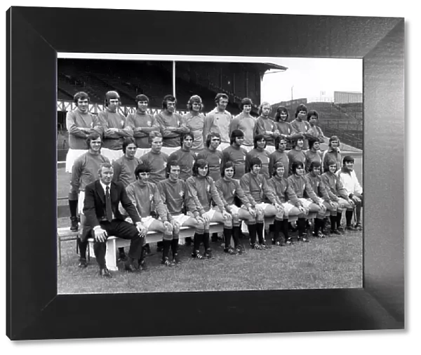 Glasgow Rangers SFC. Back: D. Smith, M. Henderson, T. Forsyth, C. Jackson, S
