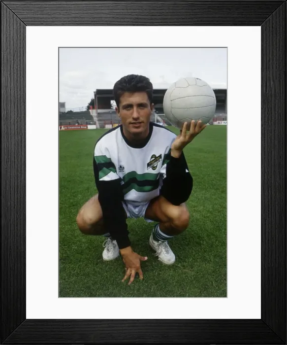 Framed Print : John Collins Hibernian football player October 1989 Framed Print : John Collins Hibernian football player October 1989