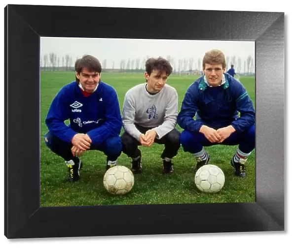 Pat Nevin with Scottish Chelsea team-mates April 1987