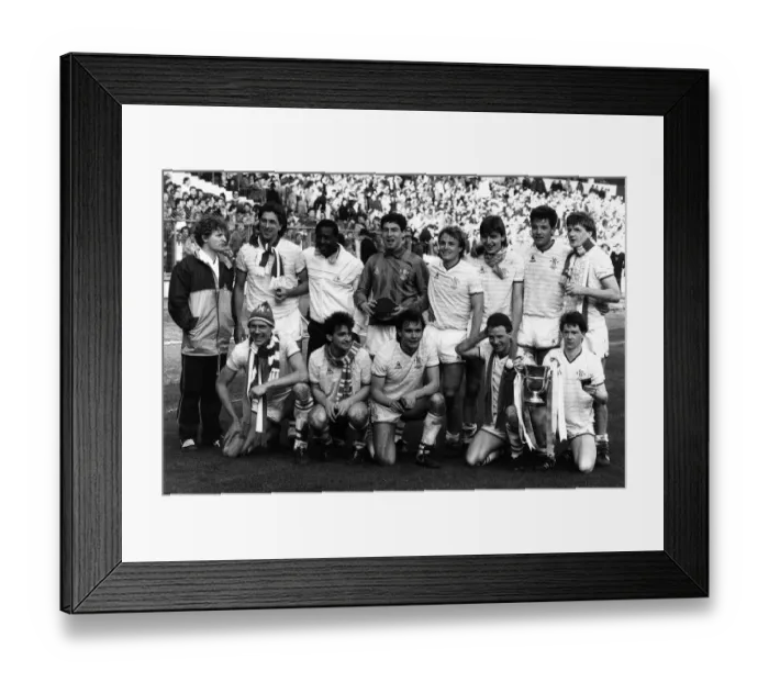 Framed Print : Chelsea with the Full Members Cup ay Wembley 1986 Framed Print : Chelsea with the Full Members Cup ay Wembley 1986