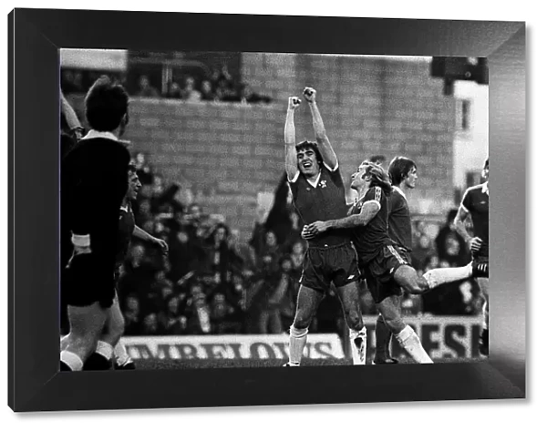 Ian Hutchinson celebrates goal for Chelsea v Liverpool 1978