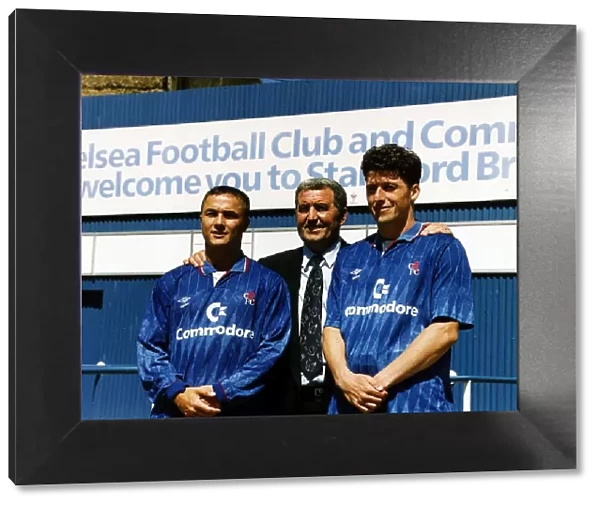 Dennis Wise with his Chelsea Manager Bobby Campbell and Team mate Sandy Townsend