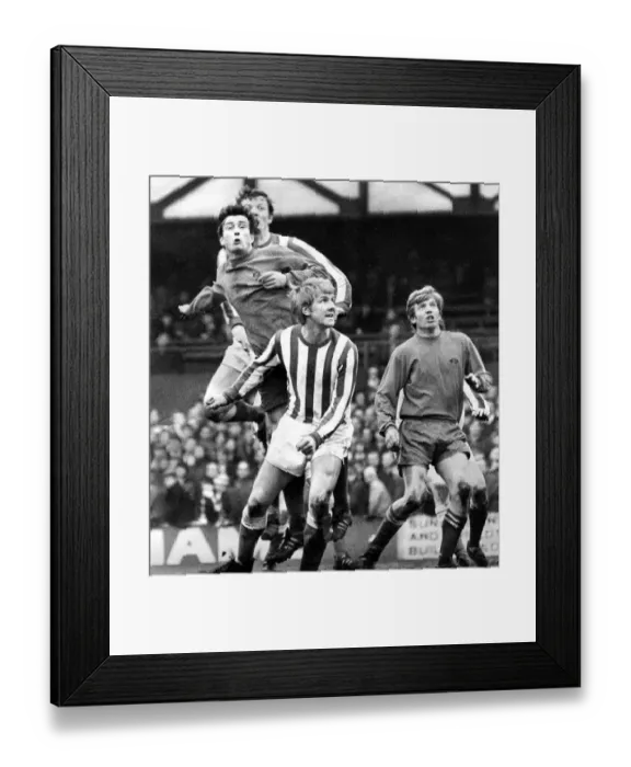 Framed Print : Sunderland Associated Football Club - Action from Sunderland v Derby 29 March 1970