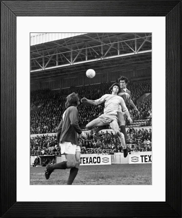 Framed Print : Sunderland Associated Football Club - Action from Sunderland v Swindon 25 March 1972