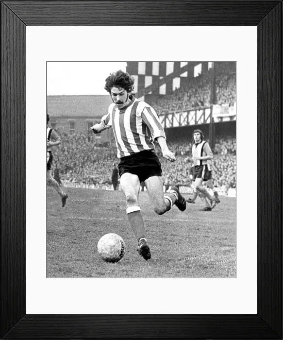 Framed Print : Sunderland Associated Football Club - Bobby Kerr in action 1 April 1973 Framed Print : Sunderland Associated Football Club - Bobby Kerr in action 1 April 1973