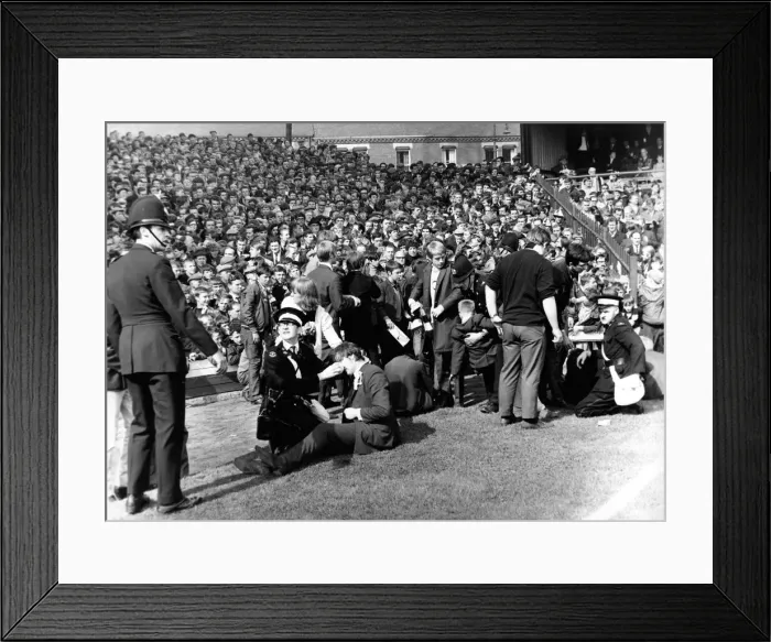 Framed Print : Sunderland Associated Football Club - Sunderland fans are tented too by medical staff
