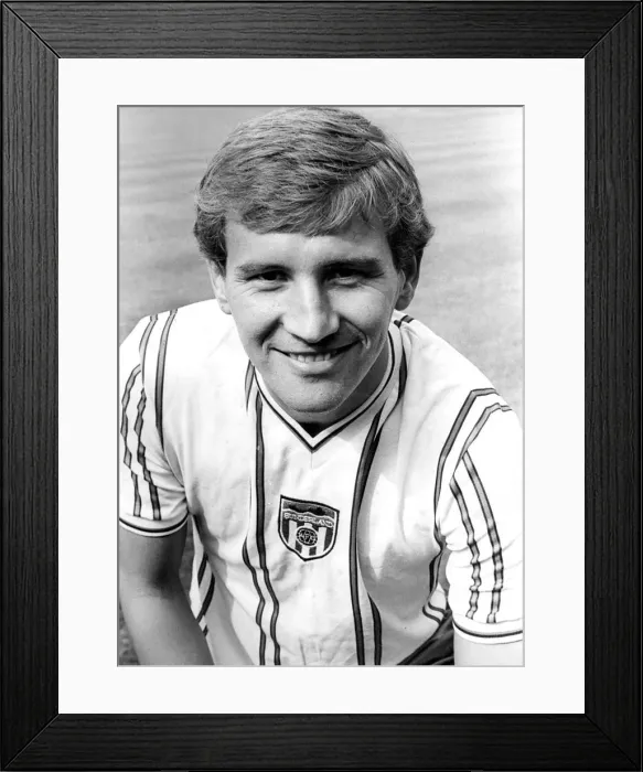 Framed Print : Sunderland Associated Football Club - Gary Rowell 24 August 1982 circa Framed Print : Sunderland Associated Football Club - Gary Rowell 24 August 1982 circa