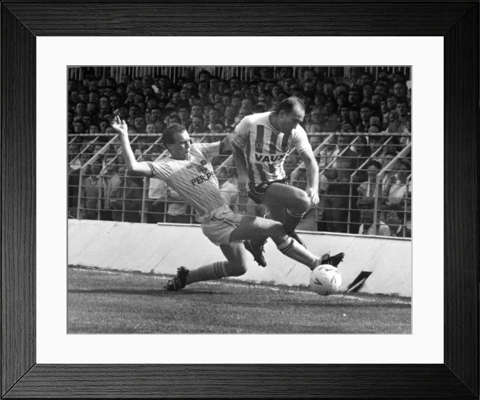 Framed Print : Sunderland Associated Football Club - Action from Sunderland v Blackburn Rovers 17 August Framed Print : Sunderland Associated Football Club - Action from Sunderland v Blackburn Rovers 17 August