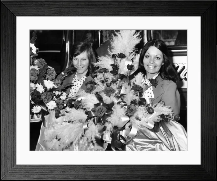 Framed Print : Sunderland Associated Football Club - The girls - wives behind the players of Sunderland Framed Print : Sunderland Associated Football Club - The girls - wives behind the players of Sunderland