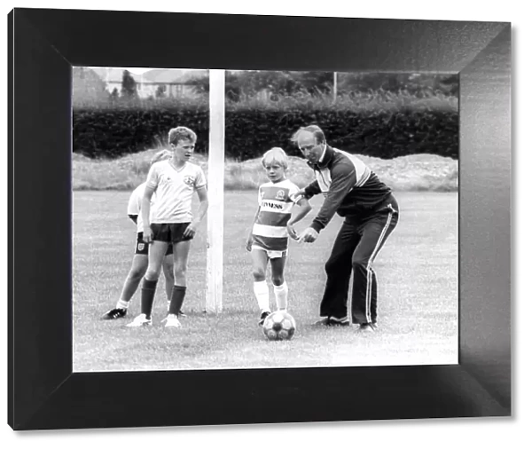 Newcastle United manager Jack Charlton coaching some up
