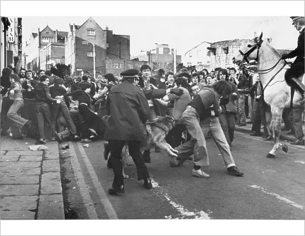 Newcastle United v Sunderland 24 February 1979 - Fans and police clash on Neville Street