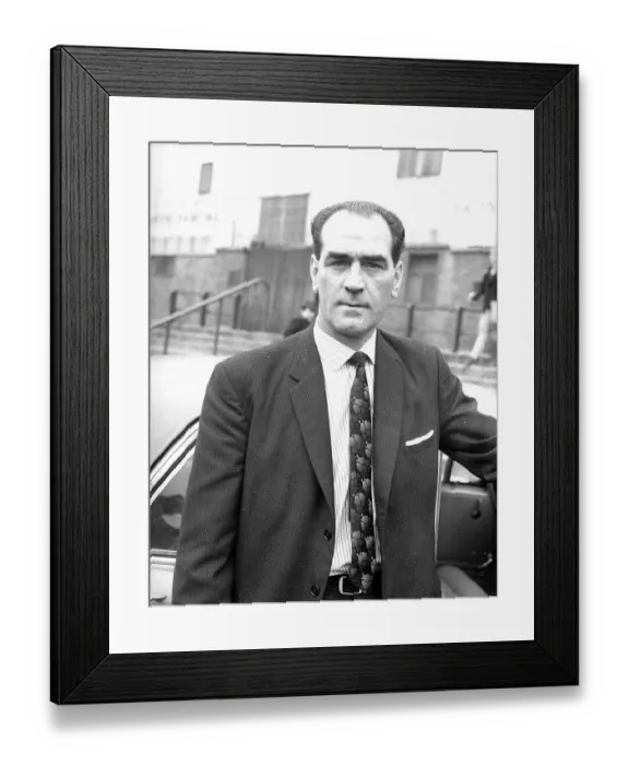 Framed Print : NEWCASTLE UNITED 1963-64. JOE HARVEY, MANAGER Framed Print : NEWCASTLE UNITED 1963-64. JOE HARVEY, MANAGER