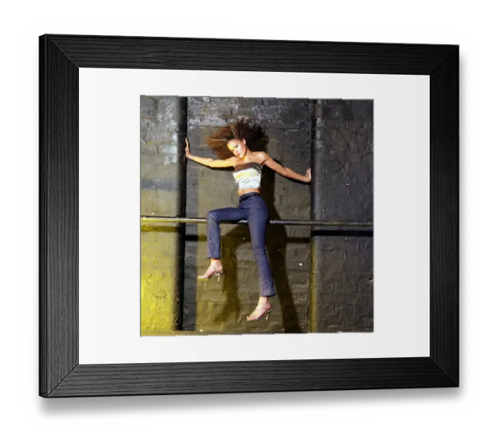 Framed Print : 70s GLAM CHICKS FASHION