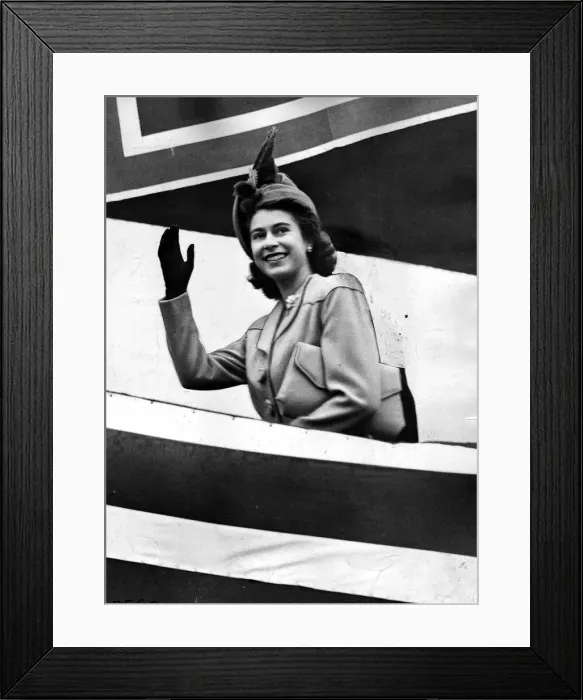 Framed Print : Princess Elizabeth, October 1947 Waving from the launch of the Caronia ship before