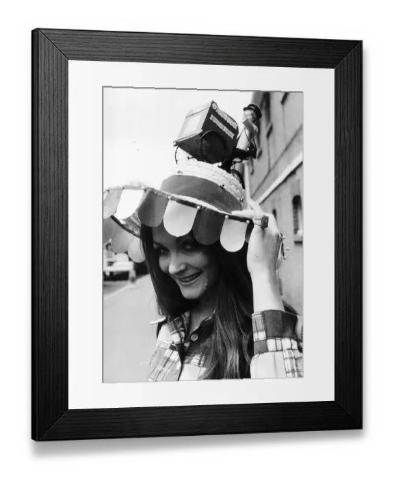 Framed Print : Barbara Allen in ice cream hat at Royal Ascot in June 1971 Seventies fashion Framed Print : Barbara Allen in ice cream hat at Royal Ascot in June 1971 Seventies fashion