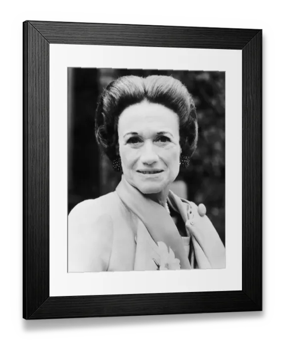 : Duchess of Windsor at home at Le Moulin De La Tuileries at Gif-Sur-Yvette near Paris : Duchess of Windsor at home at Le Moulin De La Tuileries at Gif-Sur-Yvette near Paris