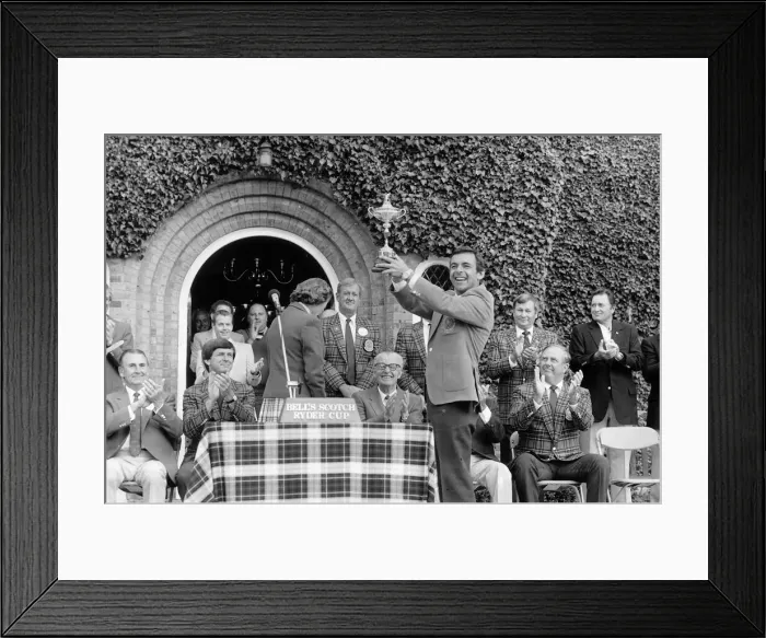 Framed Print : Ryder Cup celebrations September 1985 Captain Tony Jacklin collecting the cup
