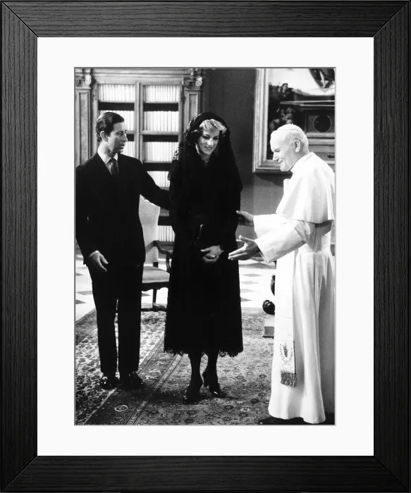 Framed Print : Prince and Princess of Wales visit to Italy. Princess Diana Framed Print : Prince and Princess of Wales visit to Italy. Princess Diana