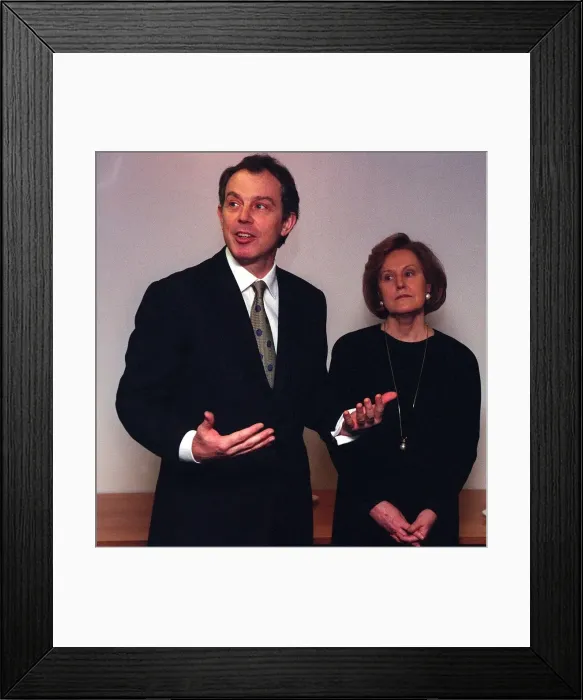 Framed Print : Tony Blair makes a speech to the Party workers at the opening of John Smith House Framed Print : Tony Blair makes a speech to the Party workers at the opening of John Smith House