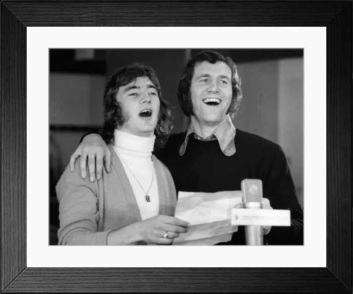 Framed Print : Chelsea players Alan Hudson and Peter Osgood recording Blue is the colour Framed Print : Chelsea players Alan Hudson and Peter Osgood recording Blue is the colour