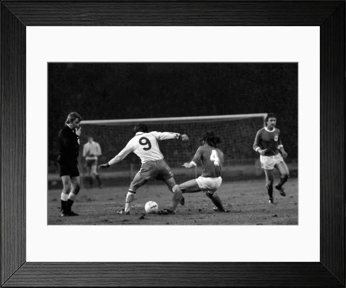Framed Print : England (2) v. West Germany (0). March 1975 75-01404-075