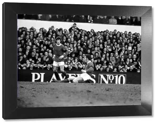 Chelsea v. Manchester United. January 1970 71-00225-015