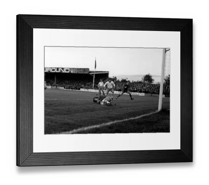 Framed Print : Mansfield v. Liverpool. September 1970 71-00193-008 Framed Print : Mansfield v. Liverpool. September 1970 71-00193-008