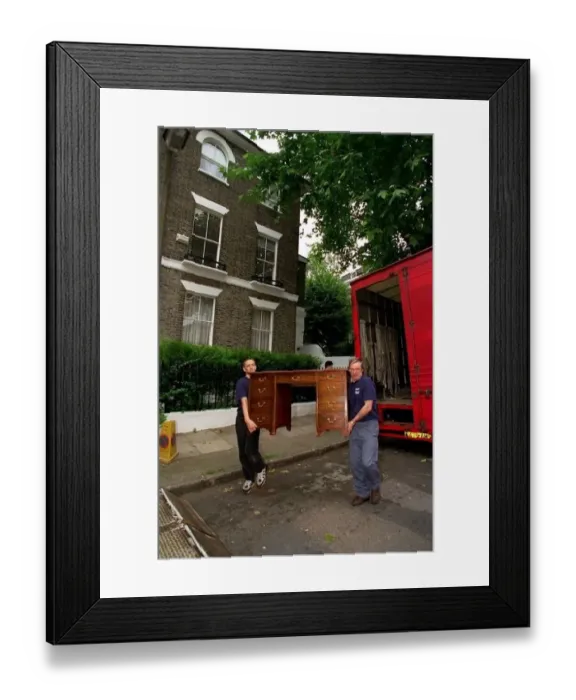  : Removal men take Tony Blairs furniture from house July 1997 in Islington to his