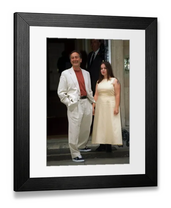 Framed Print : Tony Robinson at 10 Downing Steet for Party July 1997 given by Prime Minister Tony Framed Print : Tony Robinson at 10 Downing Steet for Party July 1997 given by Prime Minister Tony